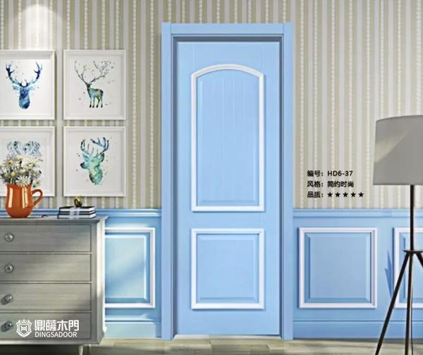 重庆鼎萨木门：轻奢系列新品蓝色木门展示