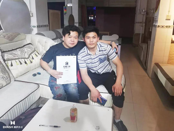 重庆鼎萨木门：2020出差考察 合影