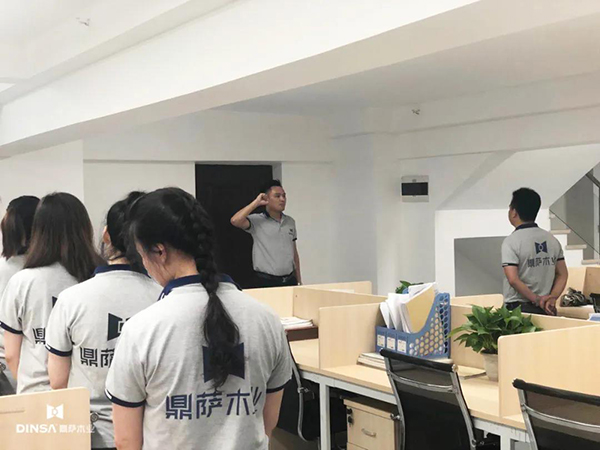 重庆鼎萨木业：逆战行动 8月终端活动动员和誓师大会